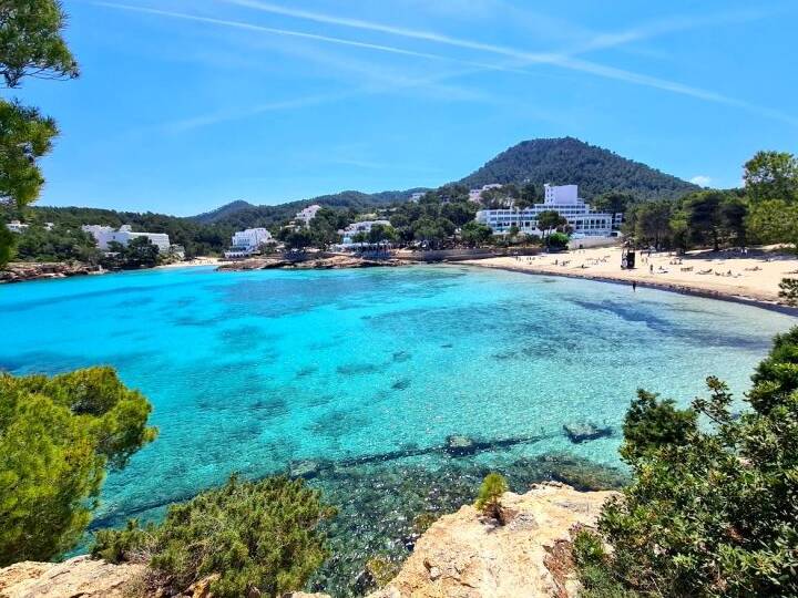 mejor zona de ibiza para familias